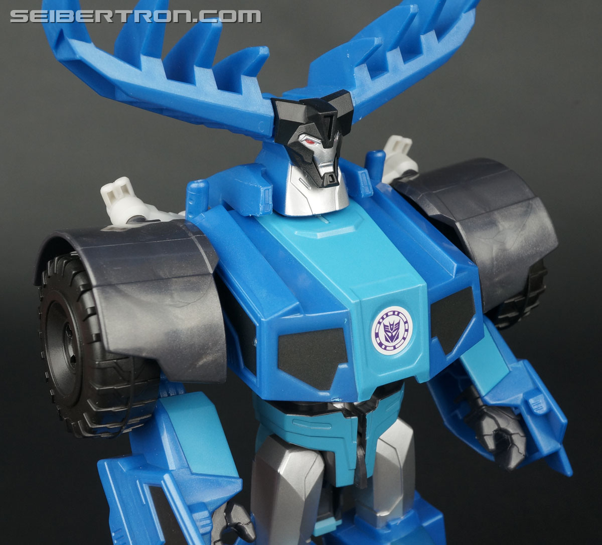 transformers robots in disguise thunderhoof toy