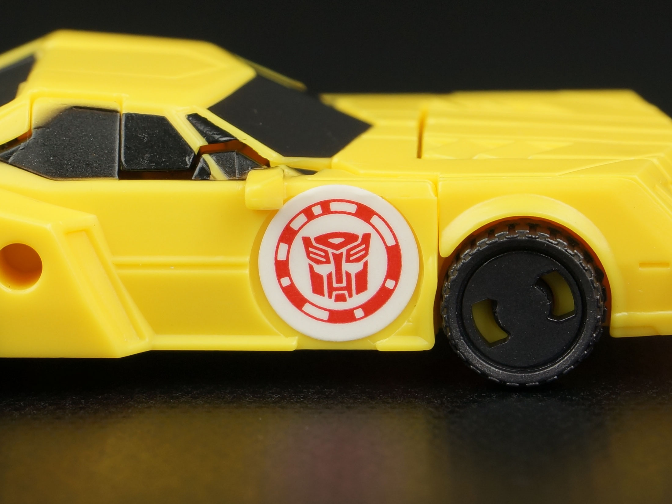 Transformers: Robots In Disguise Bumblebee (Image #19 of 75)