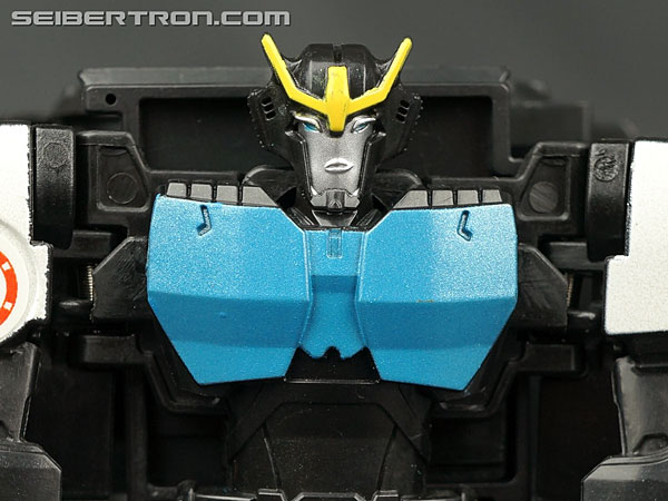 Transformers: Robots In Disguise Patrol Mode Strongarm gallery