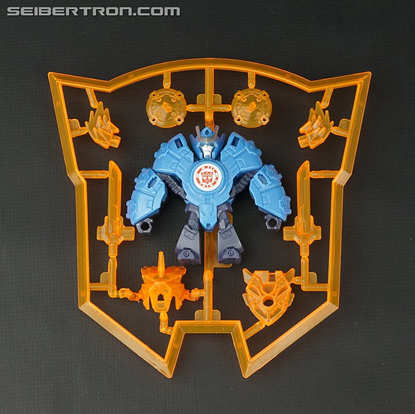 Transformers: Robots In Disguise Blizzard Strike Slipstream (Image #10 of 96)