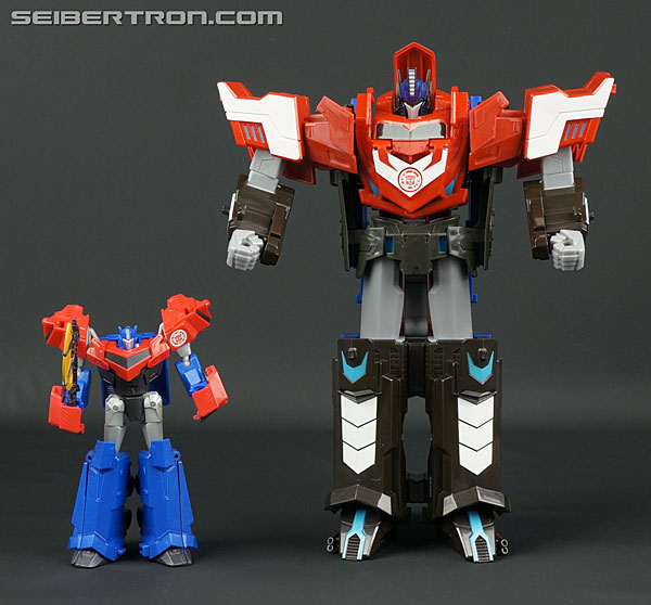 Transformers: Robots In Disguise Mega Optimus Prime (Image #82 of 87)