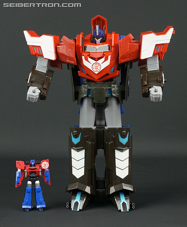 Transformers: Robots In Disguise Mega Optimus Prime (Image #84 of 87)