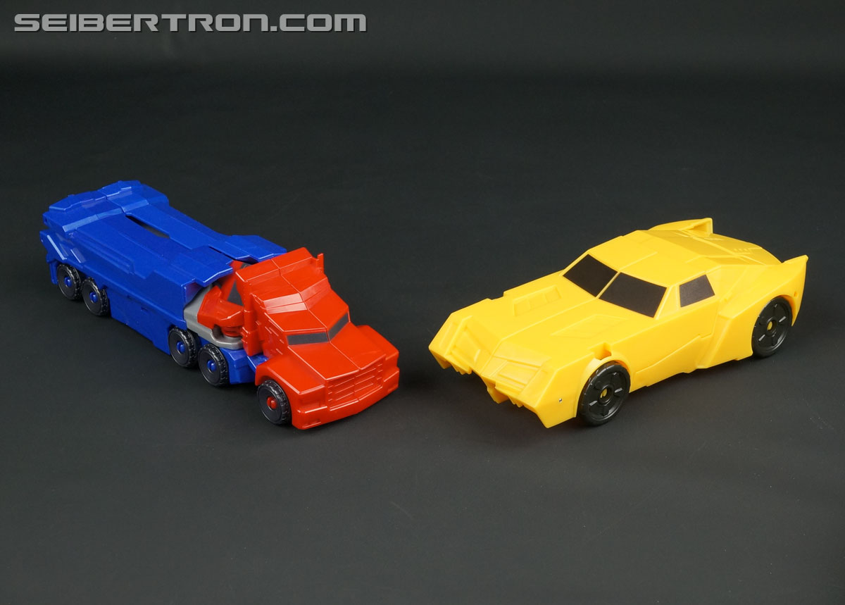 Transformers: Robots In Disguise Bumblebee (Image #30 of 71)