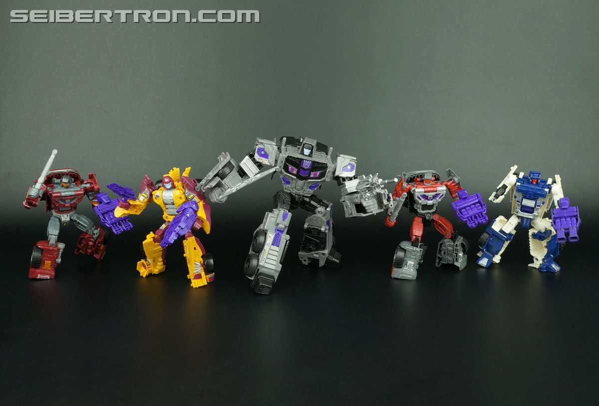 Transformers Generations Combiner Wars Brake-Neck (Wildrider) (Image #163 of 212)