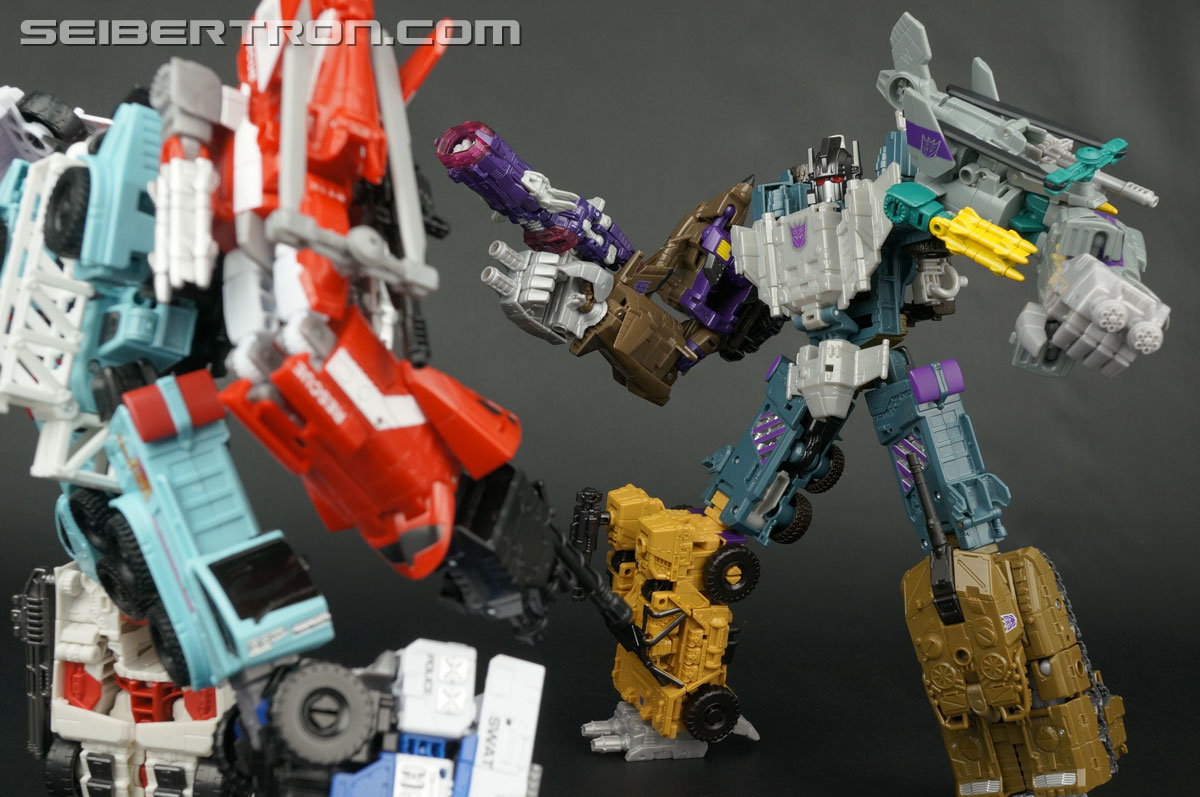 Transformers Generations Combiner Wars Bruticus (Image #194 of 208)