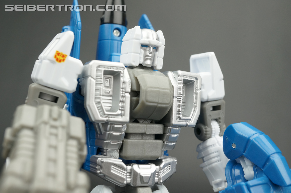 Transformers Generations Combiner Wars Air Raid (Image #47 of 106)