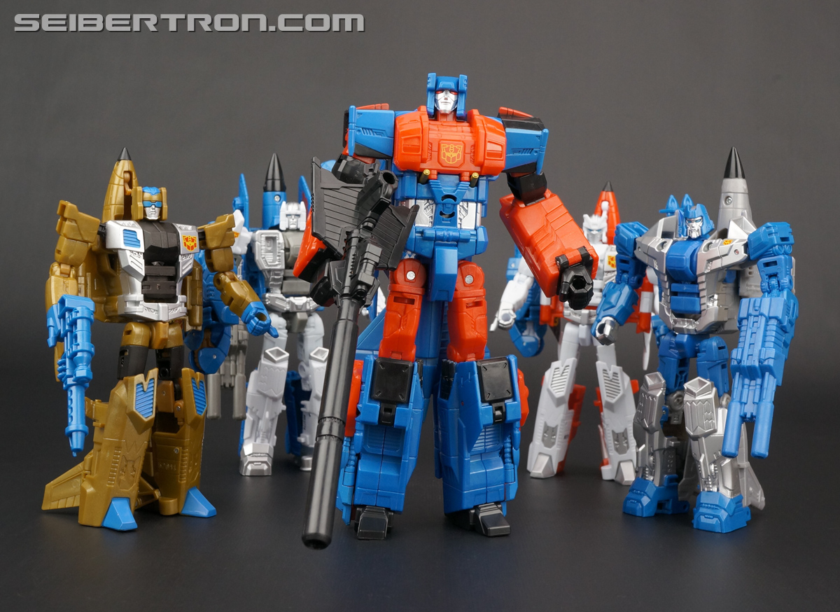 Transformers Generations Combiner Wars Skydive (Image #101 of 102)