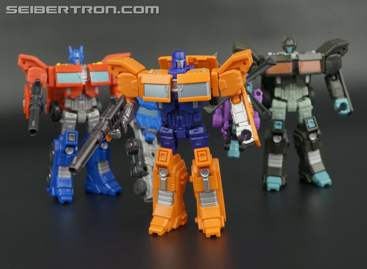 Transformers Generations Combiner Wars Huffer (Image #124 of 142)