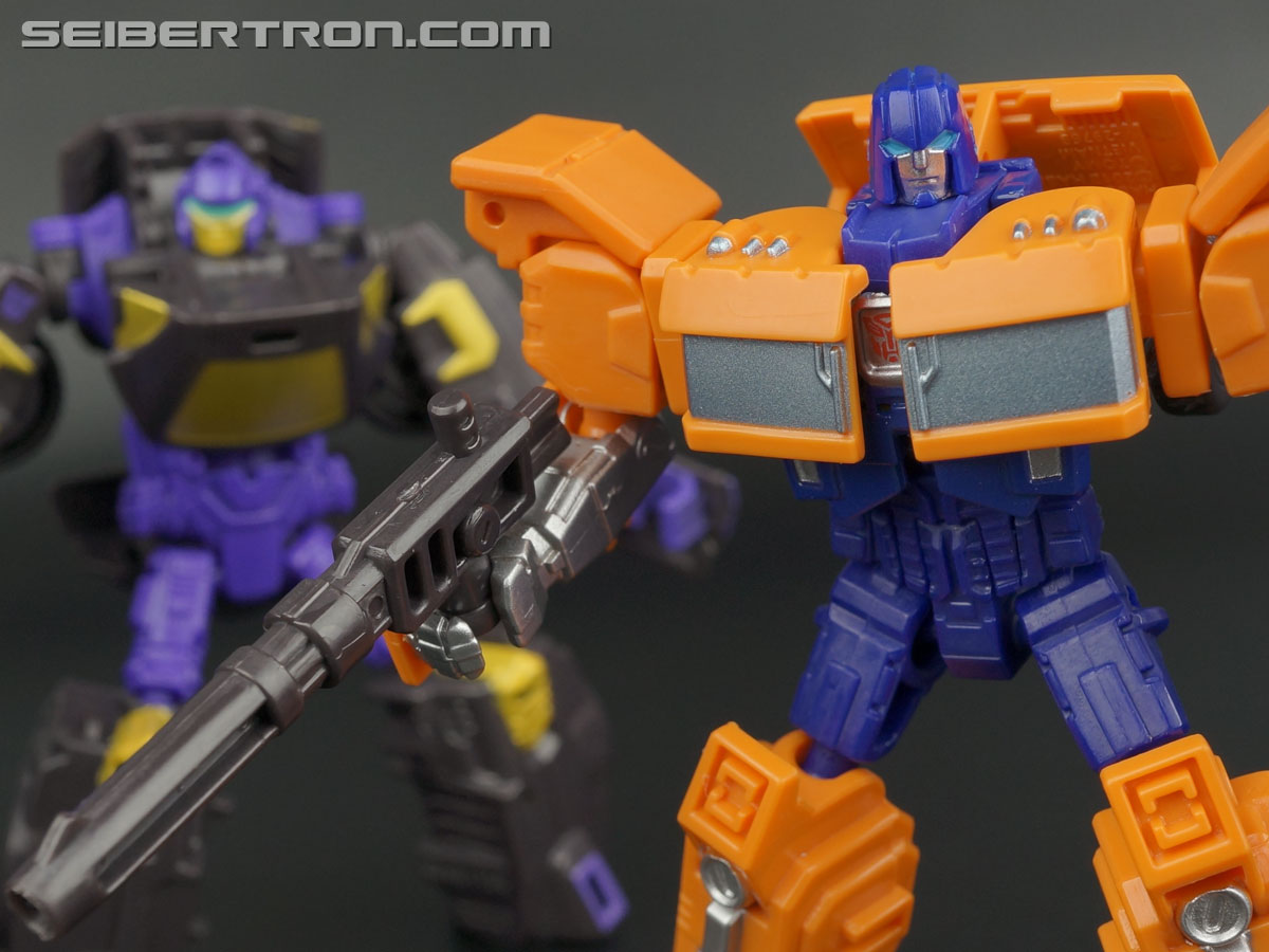 Transformers Generations Combiner Wars Huffer (Image #137 of 142)