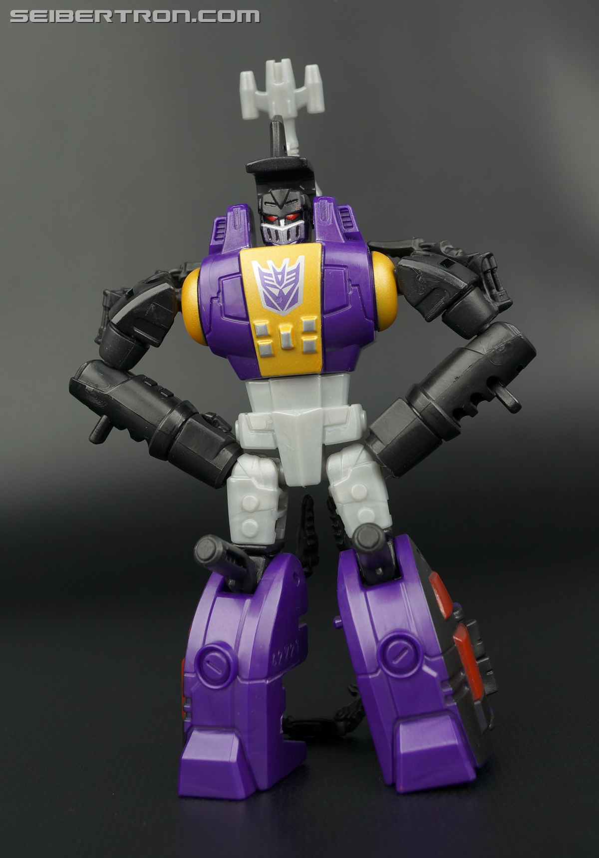 Transformers Generations Combiner Wars Legends Class Bombshell Action Figure Toy 