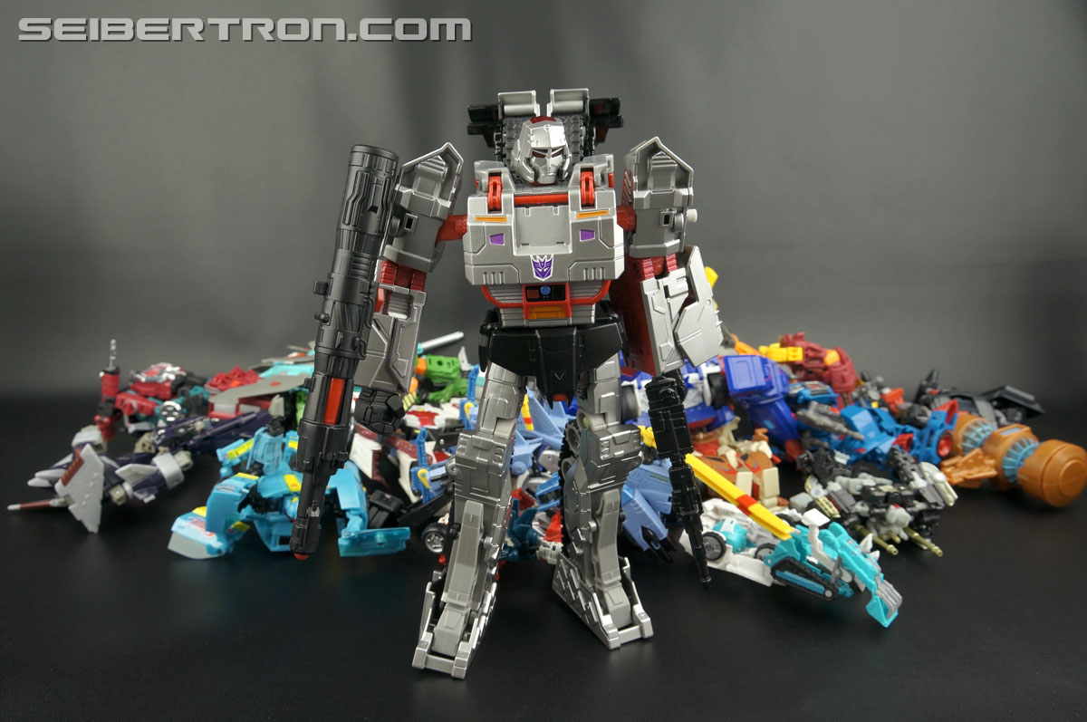 Transformers Generations Combiner Wars Megatron (Image #363 of 364)