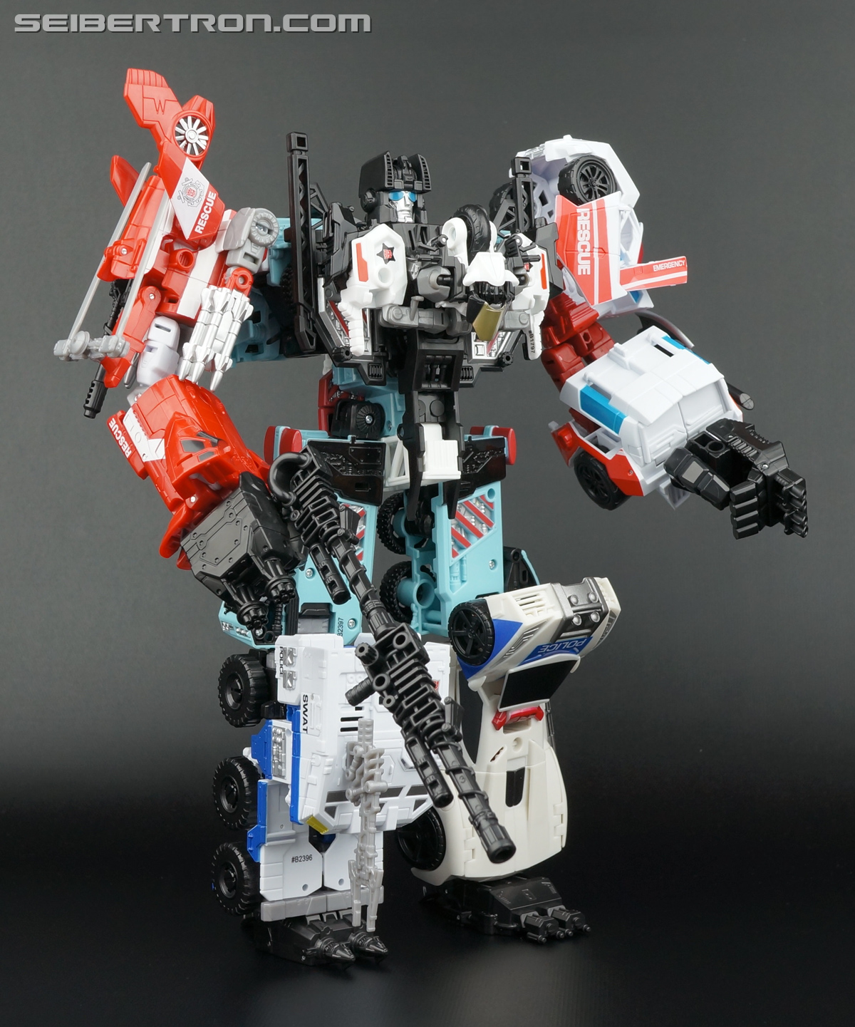 transformers combiner wars defensor action figure set