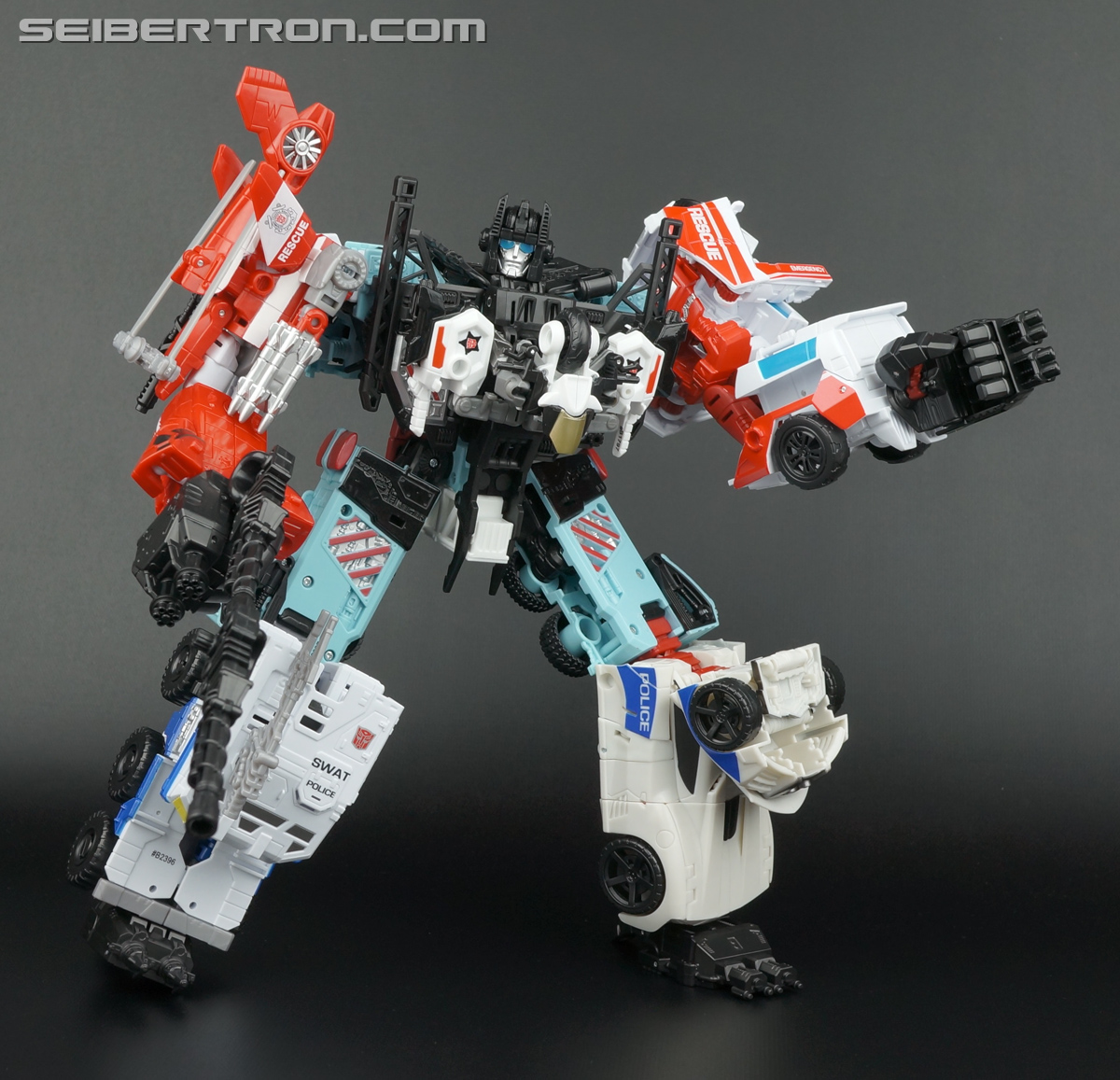 transformers combiner wars defensor toy