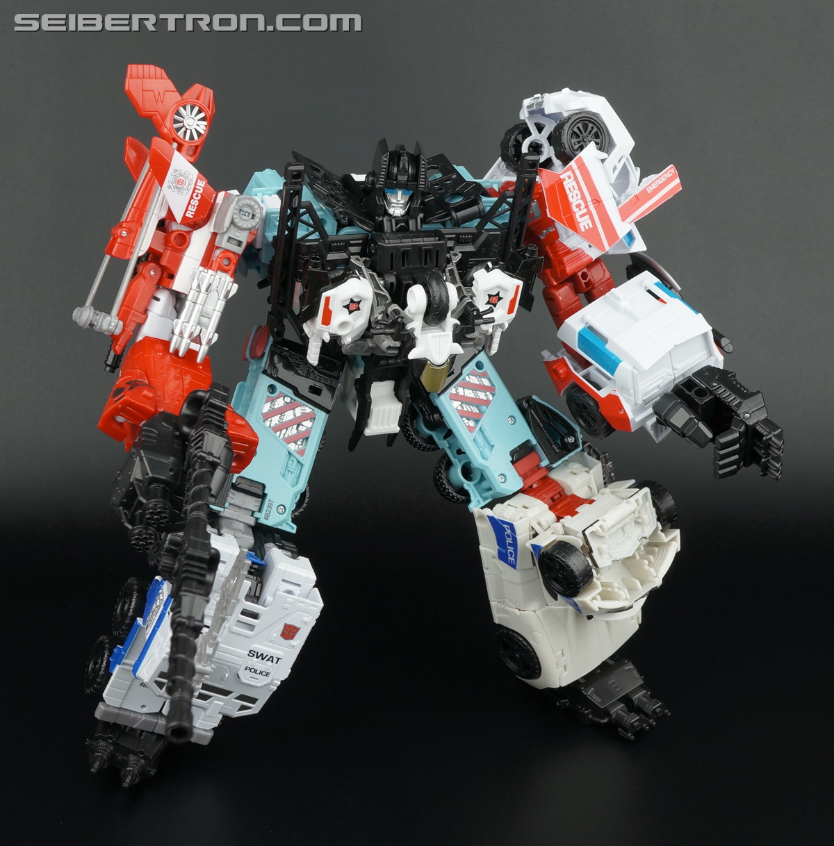 Transformers Generations Combiner Wars Defensor (Image #68 of 154)