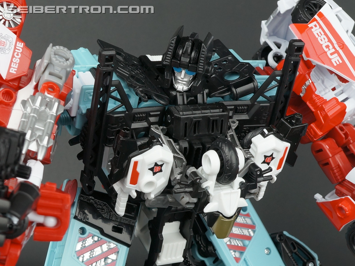 Transformers Generations Combiner Wars Defensor (Image #81 of 154)
