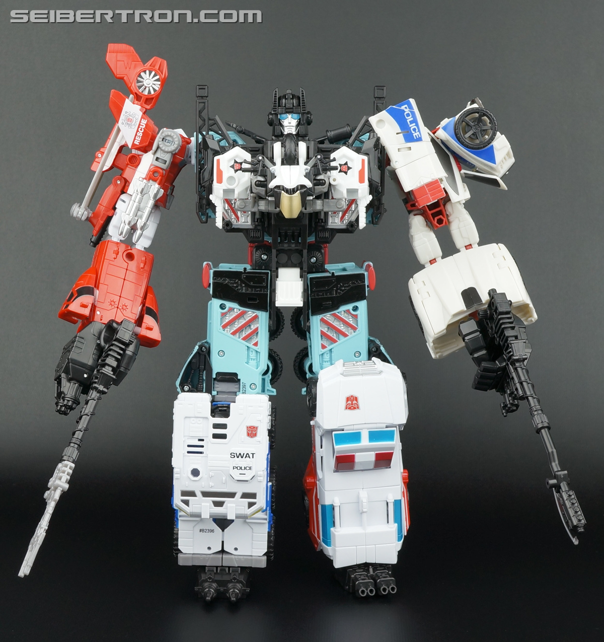 Transformers Generations Combiner Wars Defensor (Image #141 of 154)