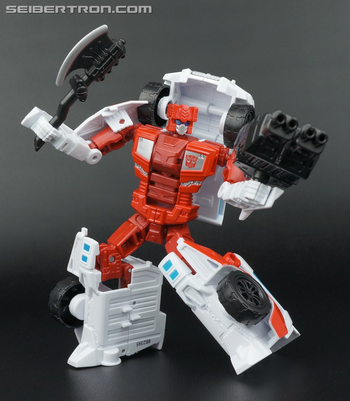 Transformers Generations Combiner Wars First Aid (Image #86 of 137)