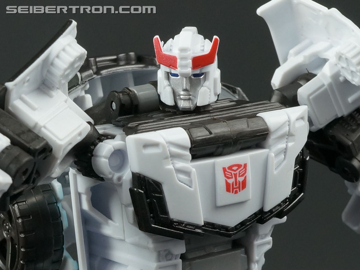 Transformers Generations Combiner Wars Prowl (Image #117 of 165)