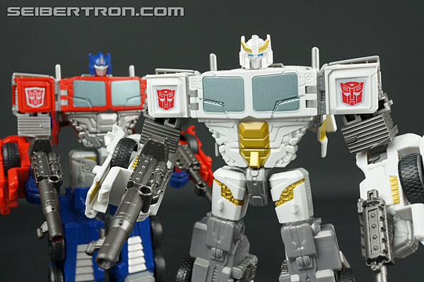 Transformers Generations Combiner Wars Battle Core Optimus Prime (Image #107 of 121)