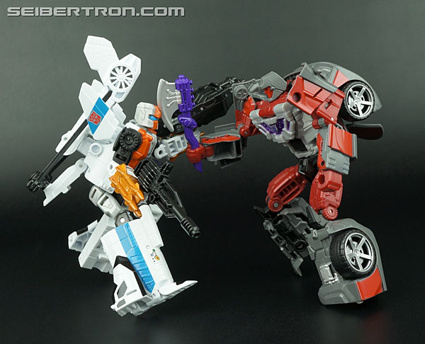 Transformers Generations Combiner Wars Brake-Neck (Wildrider) (Image #184 of 212)