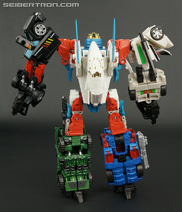 Transformers Generations Combiner Wars Sky Reign (Image #30 of 108)