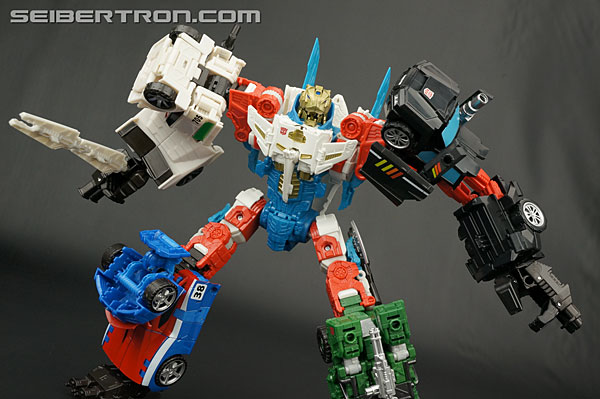 Transformers Generations Combiner Wars Sky Reign Toy Gallery (Image #46 ...