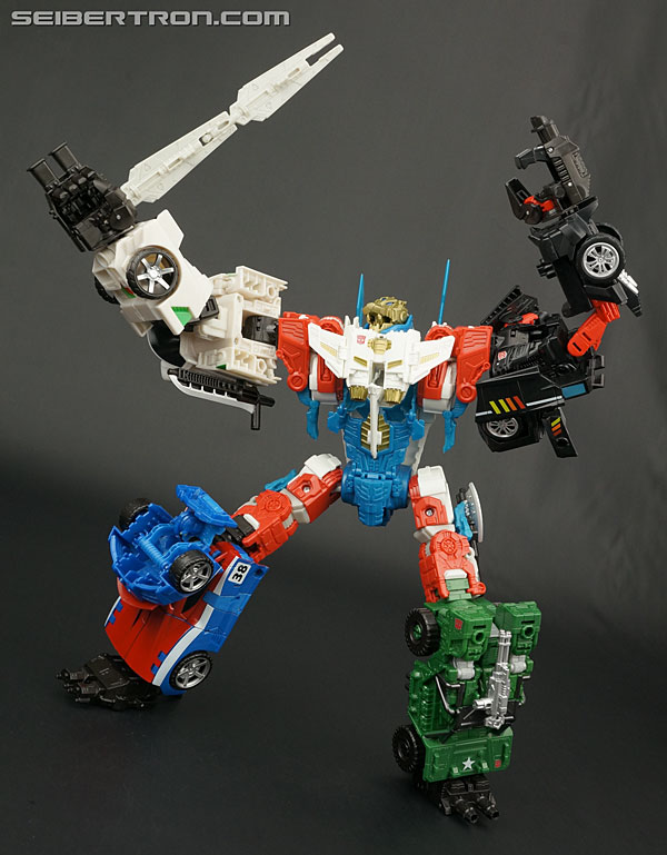 Transformers Generations Combiner Wars Sky Reign (Image #61 of 108)