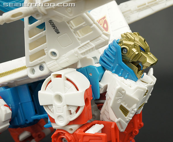 Transformers Generations Combiner Wars Sky Lynx (Image #70 of 204)