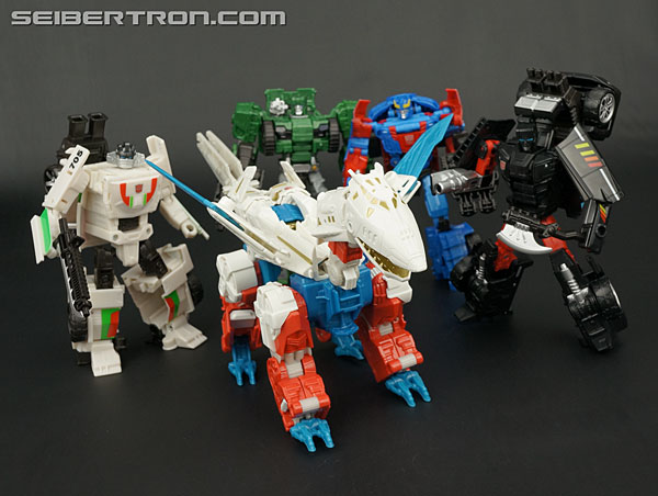 Transformers Generations Combiner Wars Sky Lynx (Image #204 of 204)