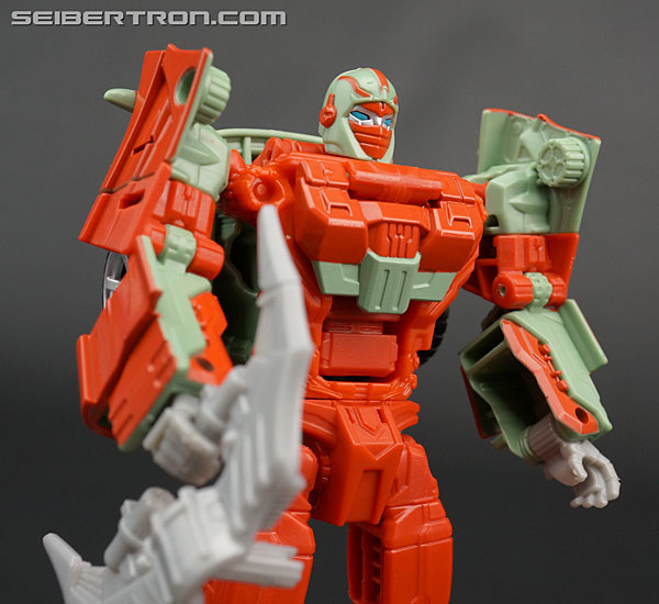Transformers Generations Combiner Wars Dust Up (Image #37 of 85)