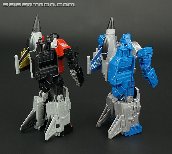 Transformers Generations Combiner Wars Skydive (Image #97 of 102)