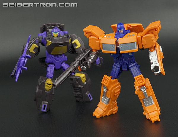 Transformers Generations Combiner Wars Huffer (Image #135 of 142)
