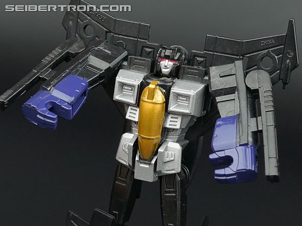 Transformers Generations Combiner Wars Skywarp (Image #77 of 104)