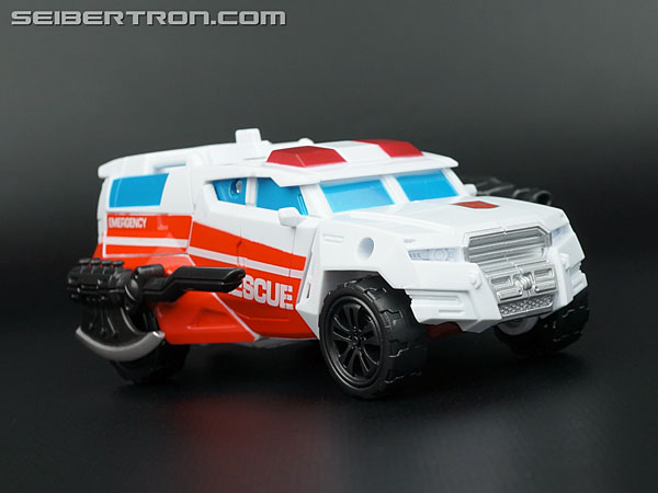 Transformers Generations Combiner Wars First Aid (Image #26 of 137)