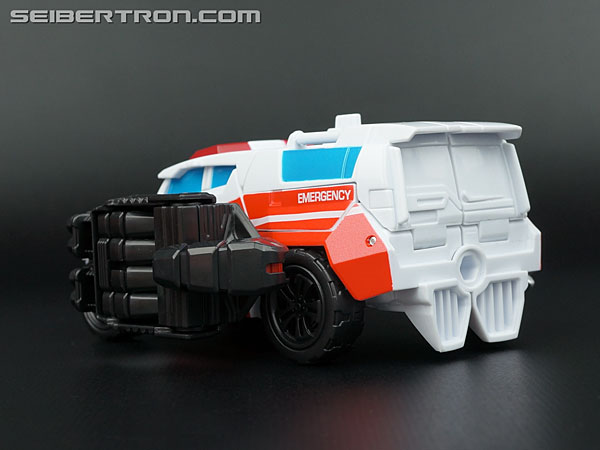 Transformers Generations Combiner Wars First Aid (Image #31 of 137)