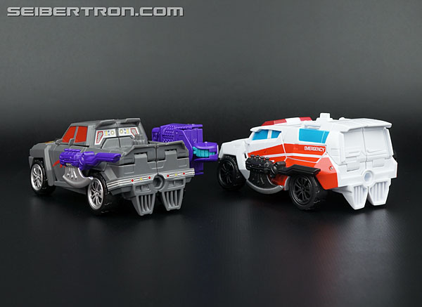 transformers combiner wars first aid