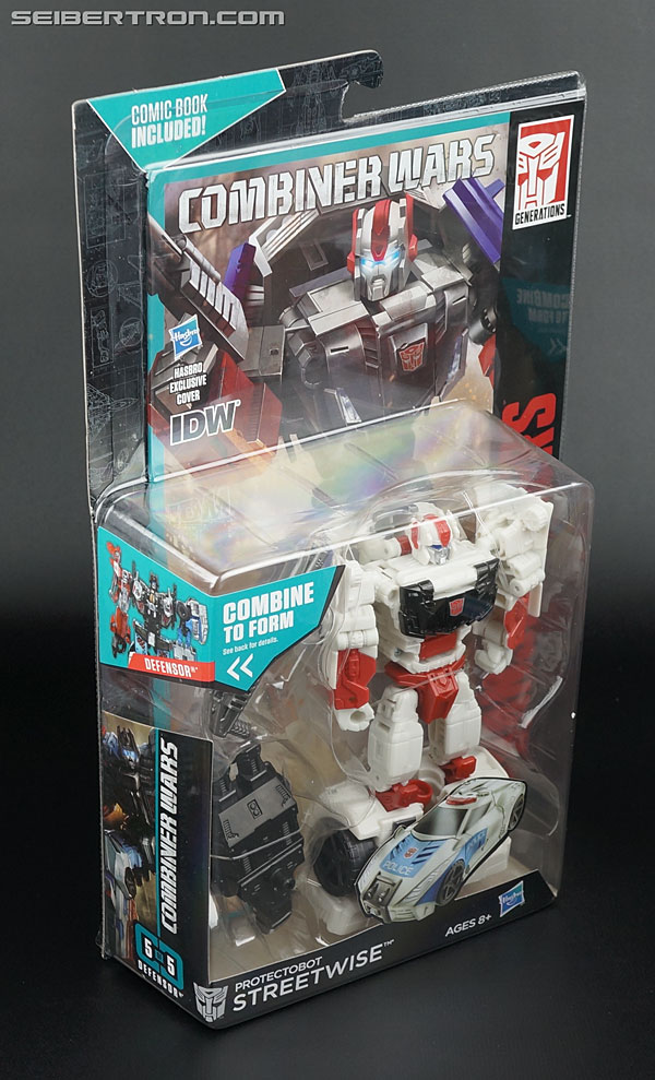 Transformers Generations Combiner Wars Streetwise (Image #4 of 149)