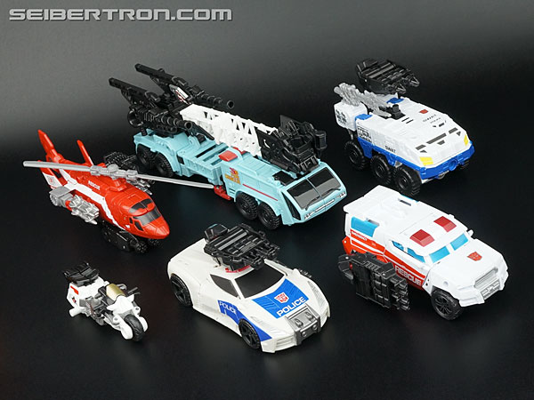 Transformers Generations Combiner Wars Streetwise (Image #57 of 149)