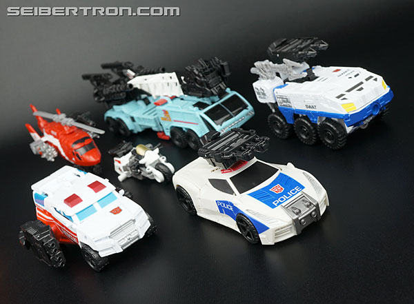 Transformers Generations Combiner Wars Streetwise (Image #58 of 149)