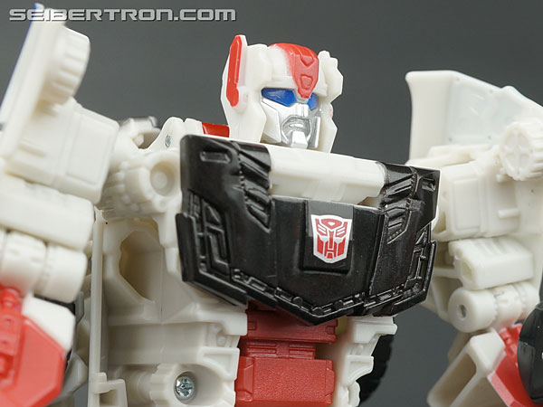 Transformers Generations Combiner Wars Streetwise (Image #69 of 149)