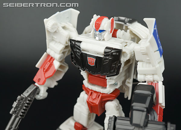Transformers Generations Combiner Wars Streetwise (Image #81 of 149)