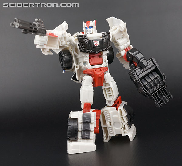 Transformers Generations Combiner Wars Streetwise (Image #90 of 149)