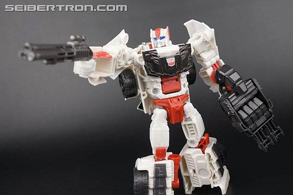 Transformers Generations Combiner Wars Streetwise (Image #91 of 149)