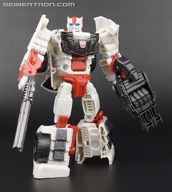 Transformers Generations Combiner Wars Streetwise (Image #93 of 149)