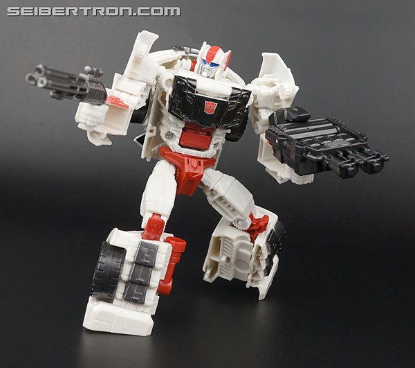 Transformers Generations Combiner Wars Streetwise (Image #100 of 149)