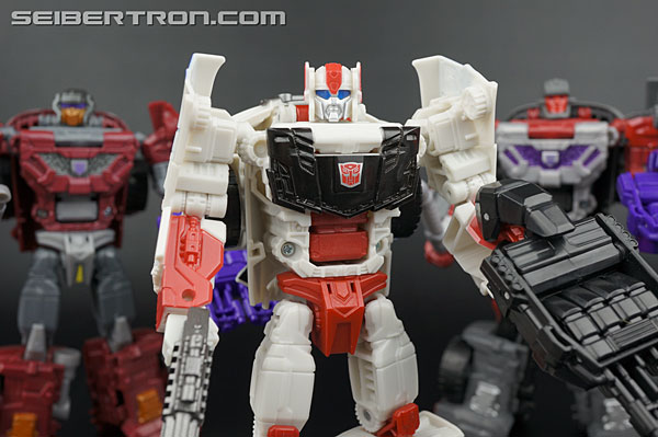 Transformers Generations Combiner Wars Streetwise (Image #133 of 149)