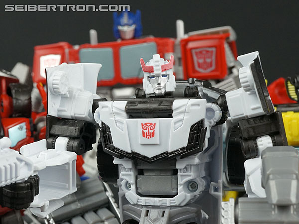 Transformers Generations Combiner Wars Prowl (Image #144 of 165)