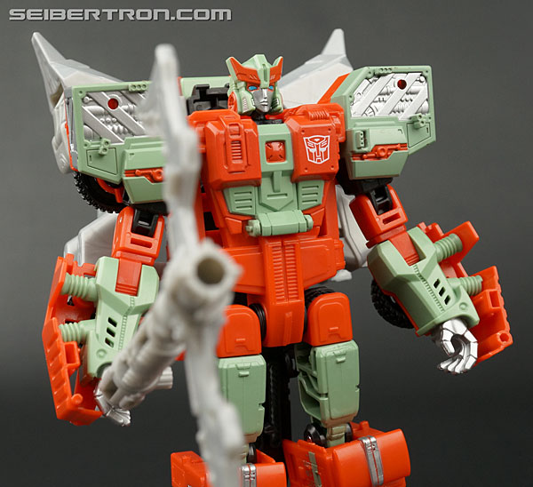 Transformers Generations Combiner Wars Pyra Magna Toy Gallery (Image ...