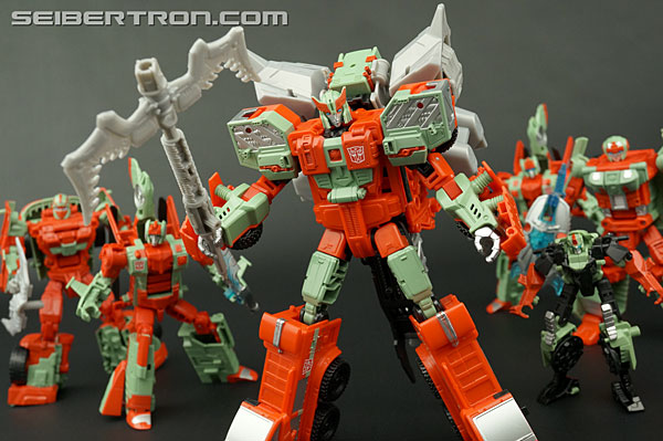 Transformers Generations Combiner Wars Pyra Magna (Image #108 of 109)