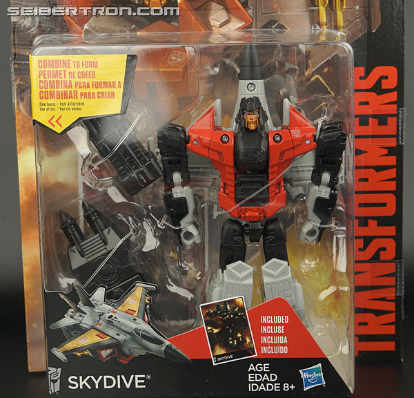 Transformers Generations Combiner Wars Skydive (Image #2 of 122)